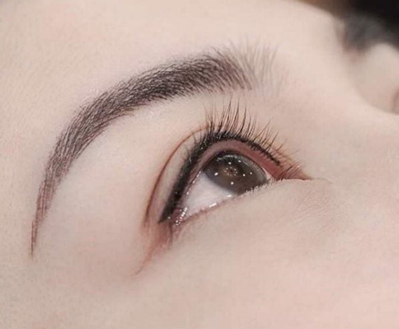 Phun mí phù hợp với người bận rộn, ít thời gian makeup.